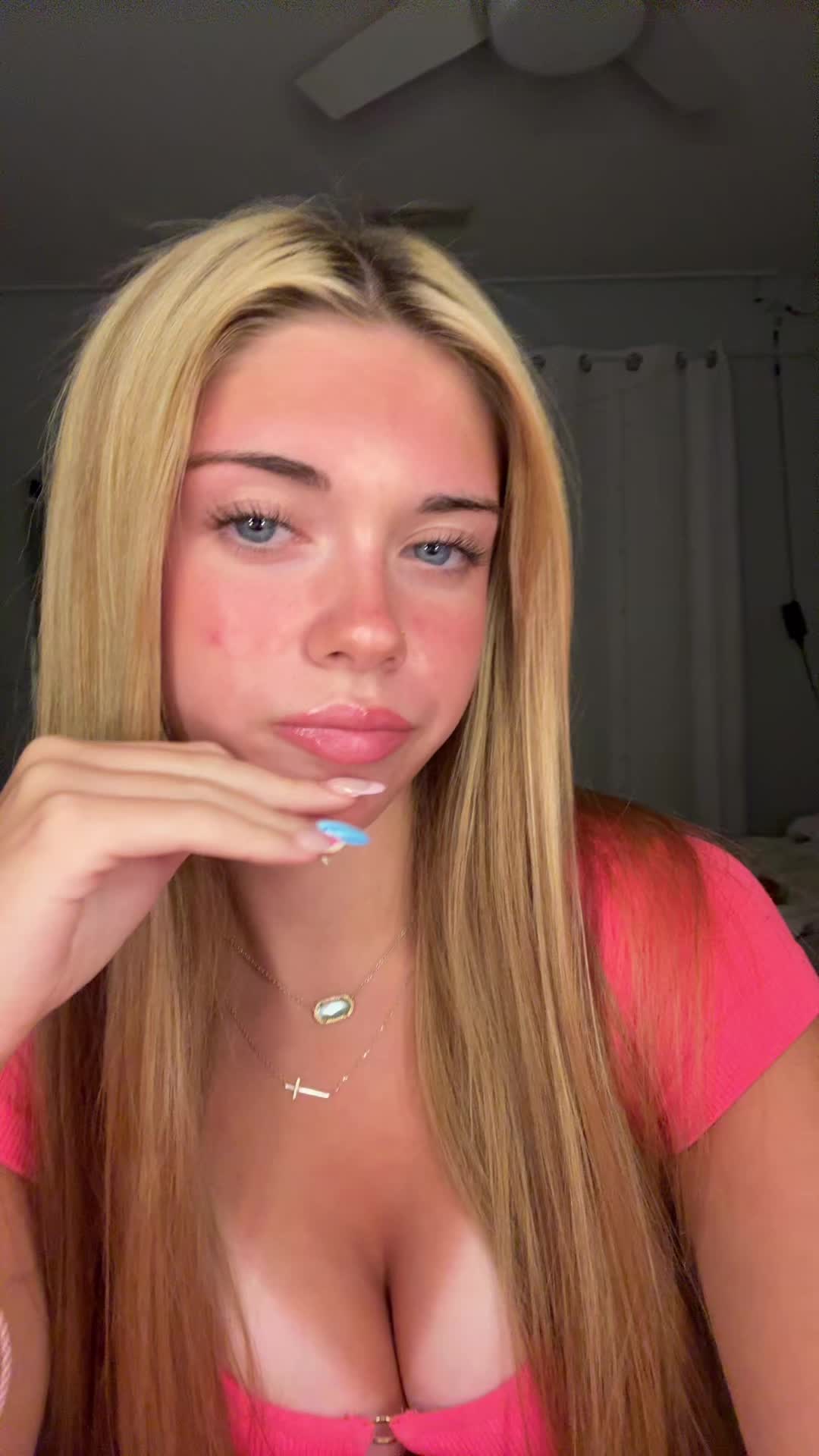 @leah