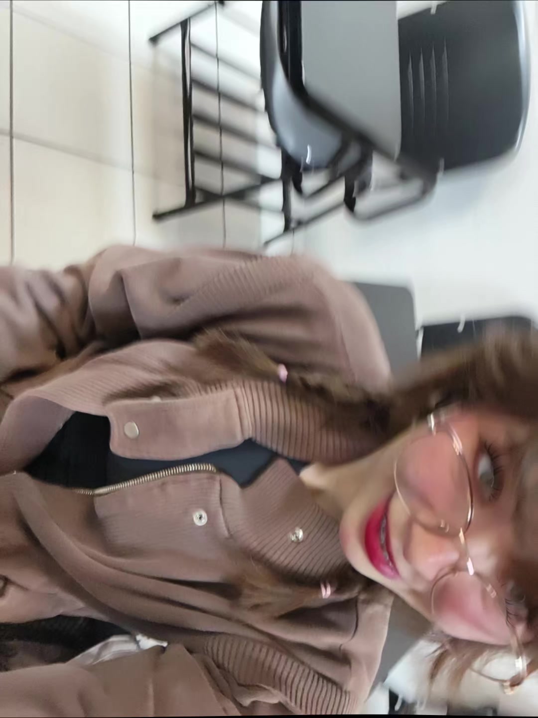 @𝐌𝐞𝐥