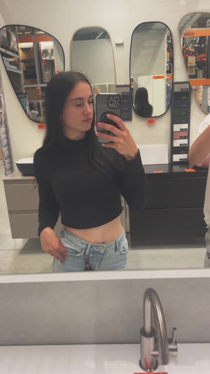 @Iulia👑