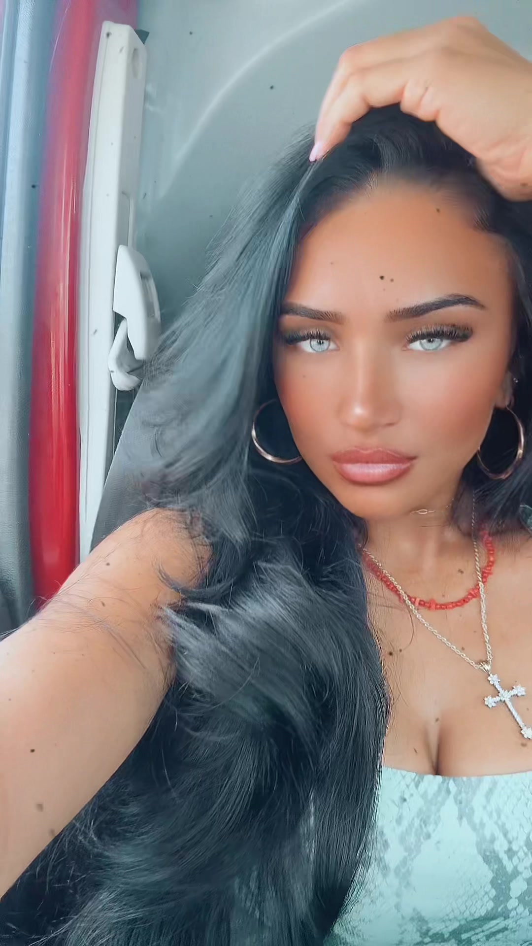 @Nicole_ Leonardx