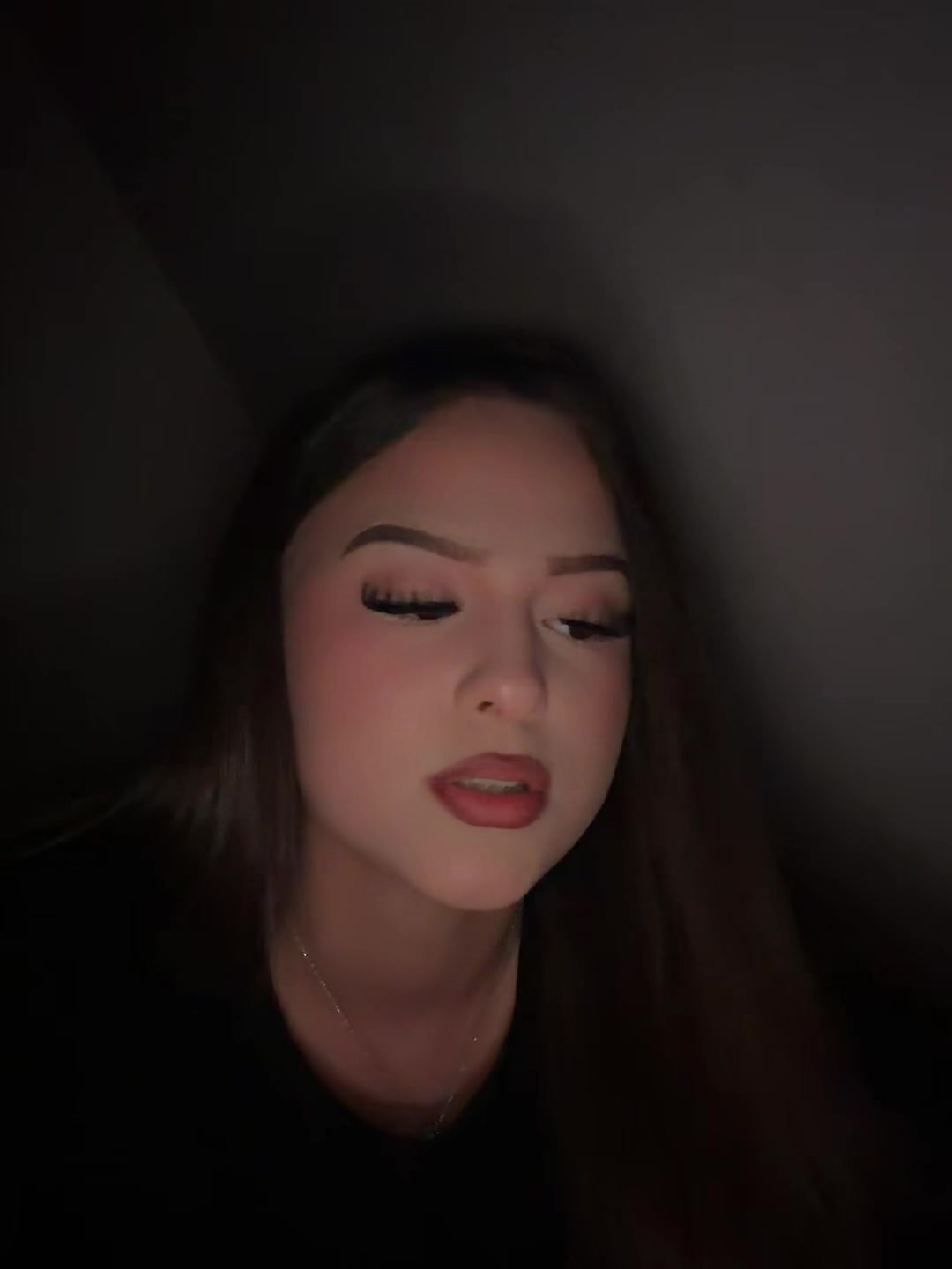 @๐ฑ_4๐๐๐17๐ฎ๐น