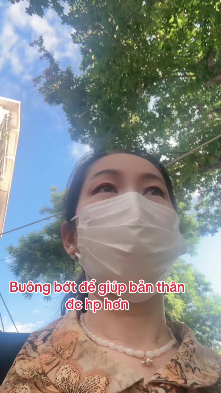 @Hoa s&uacute;n ( nh&iacute; nhố)