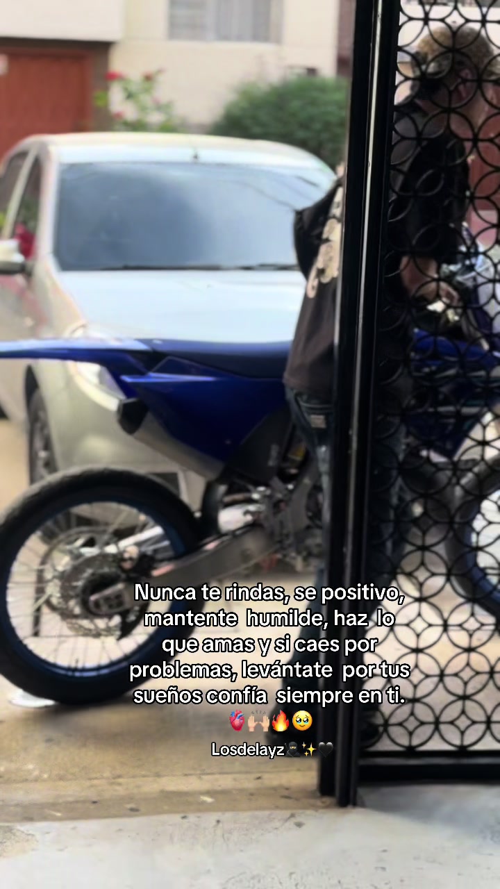 @Los de la yz