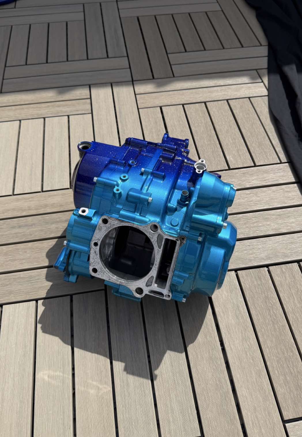 @Eliot Colors