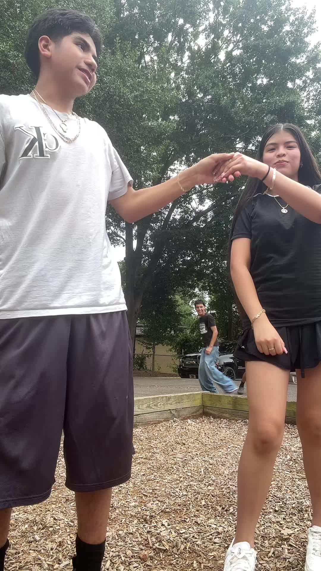 @𝒩ℴℯ𝓁𝓎