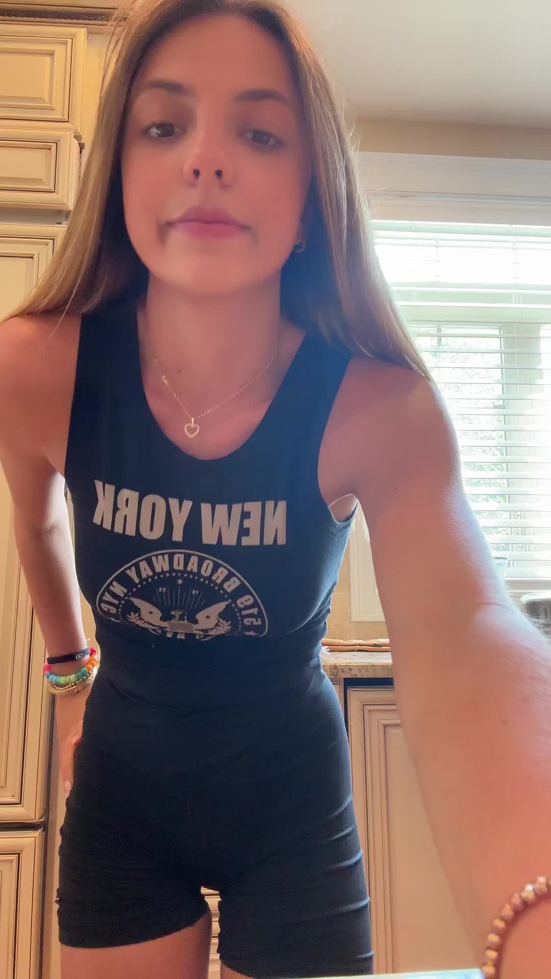 @isabella maria