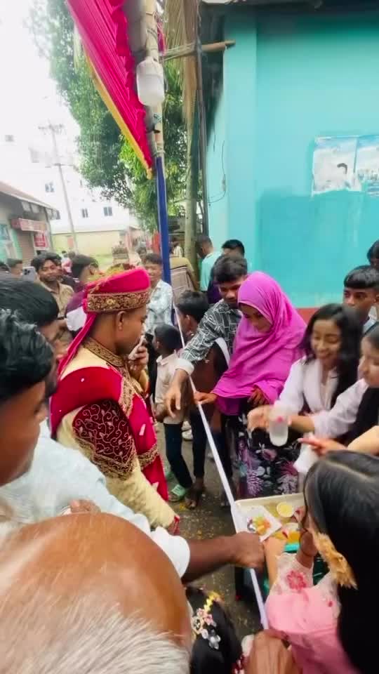 @Yeh Kali Kali ankhe ๐
