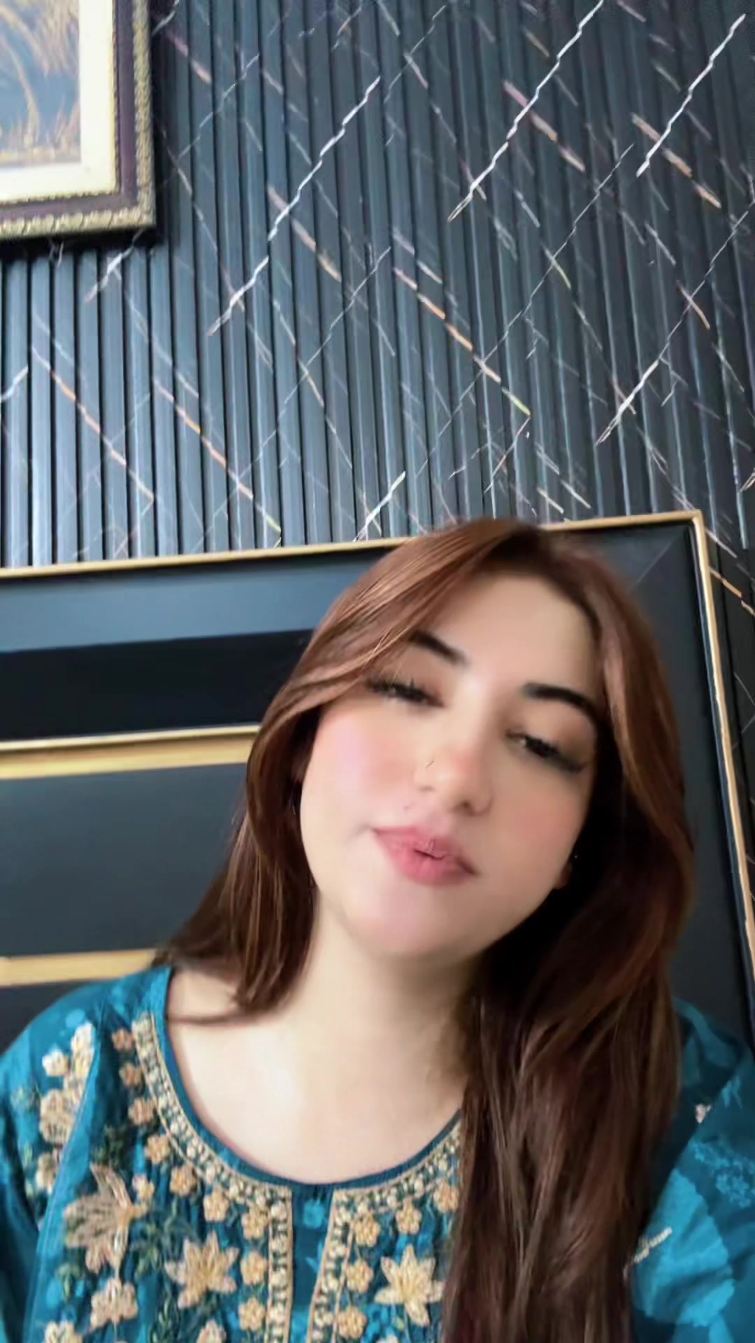 @Alishba qureshi