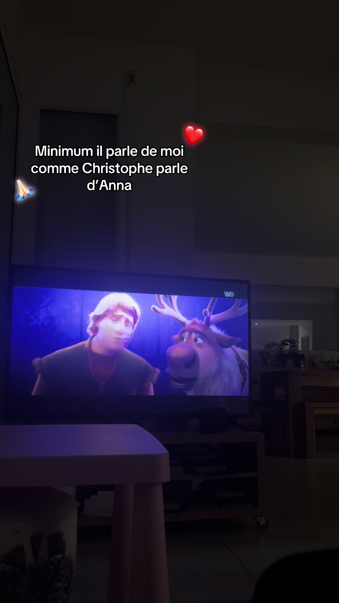 @Adèle_ 💋ᥫ᭡