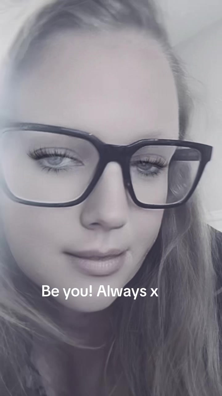 @Francesca Louise 🩷