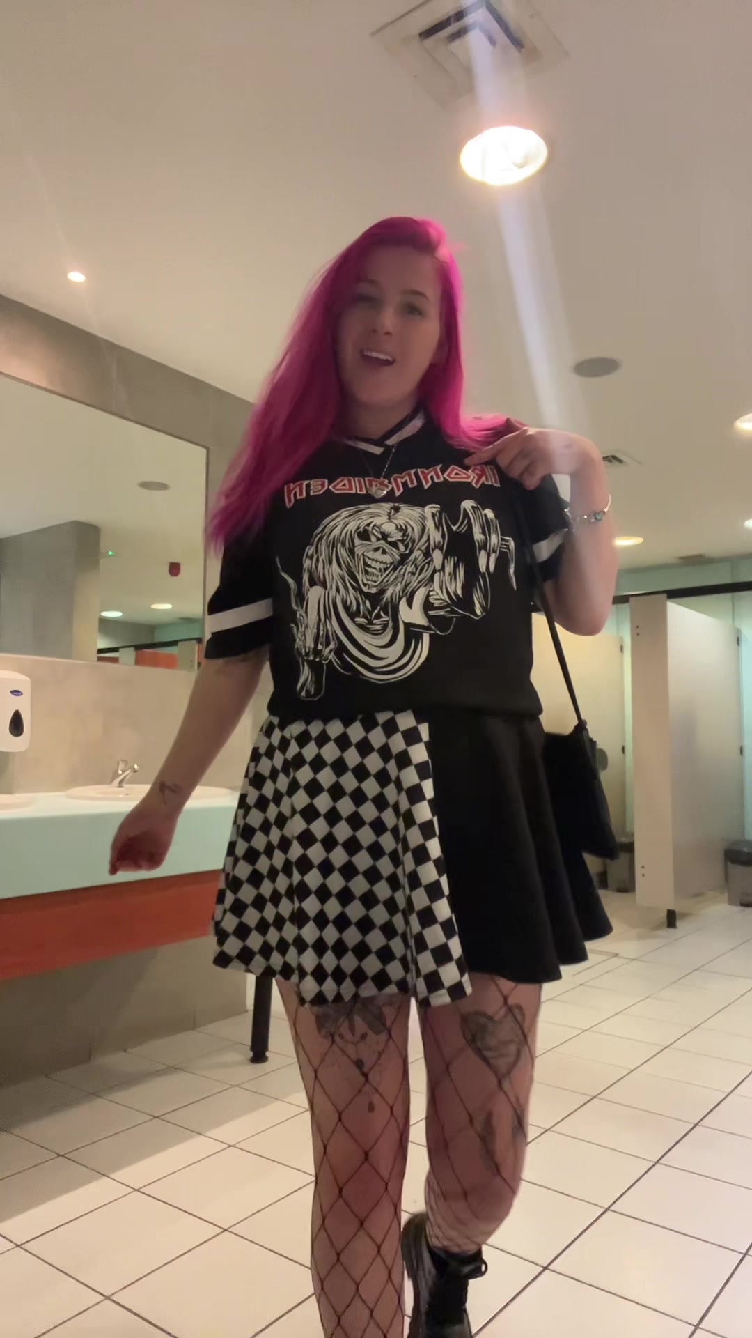 @sillysoph_xo
