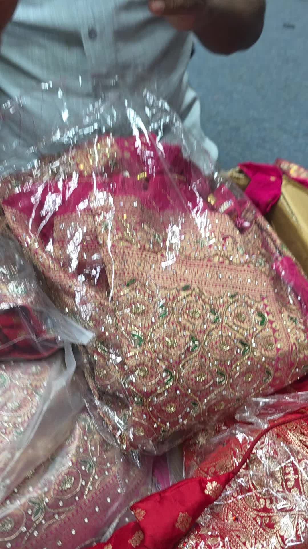 @FASHION AVENUE OFFICIALS