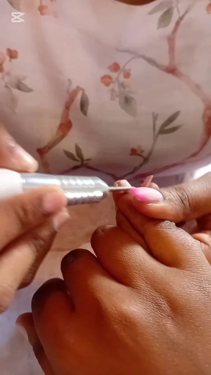 @Meera🦋🌸
