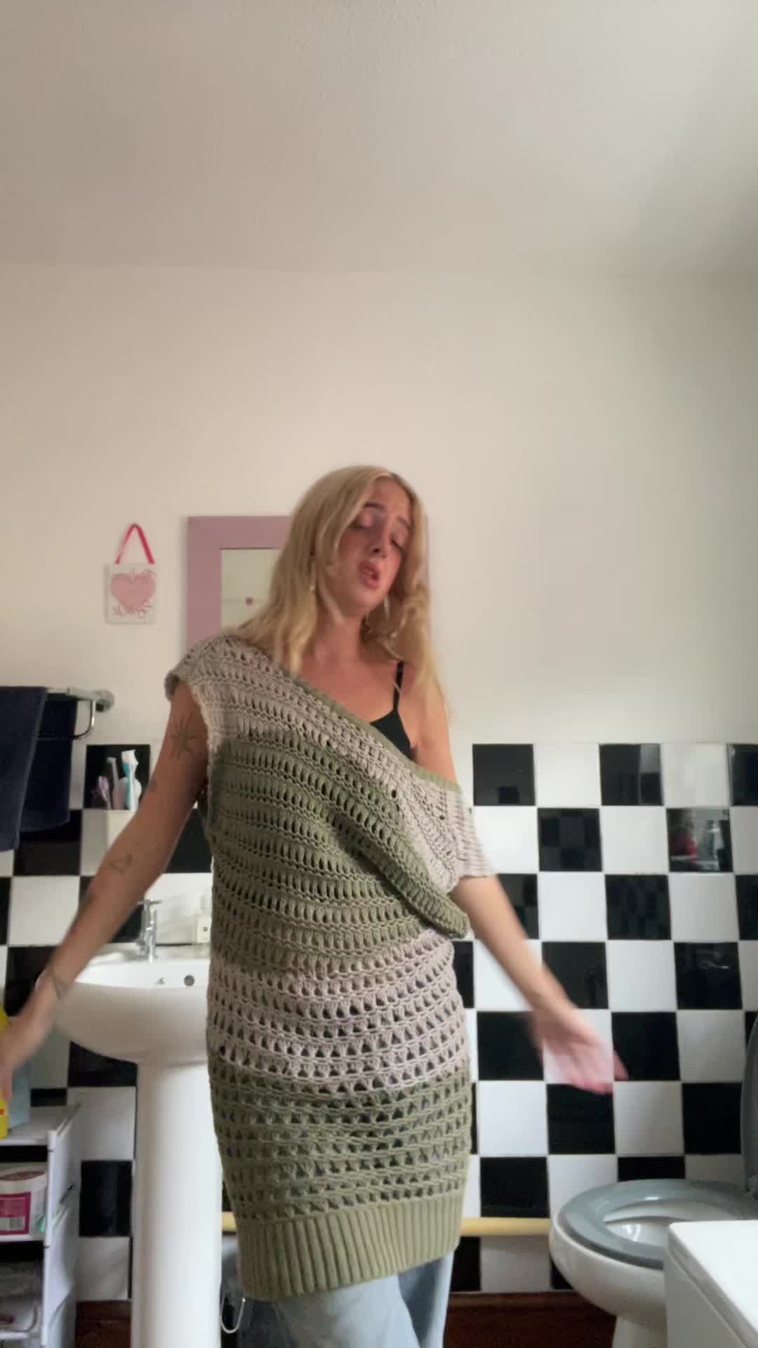 @Lily