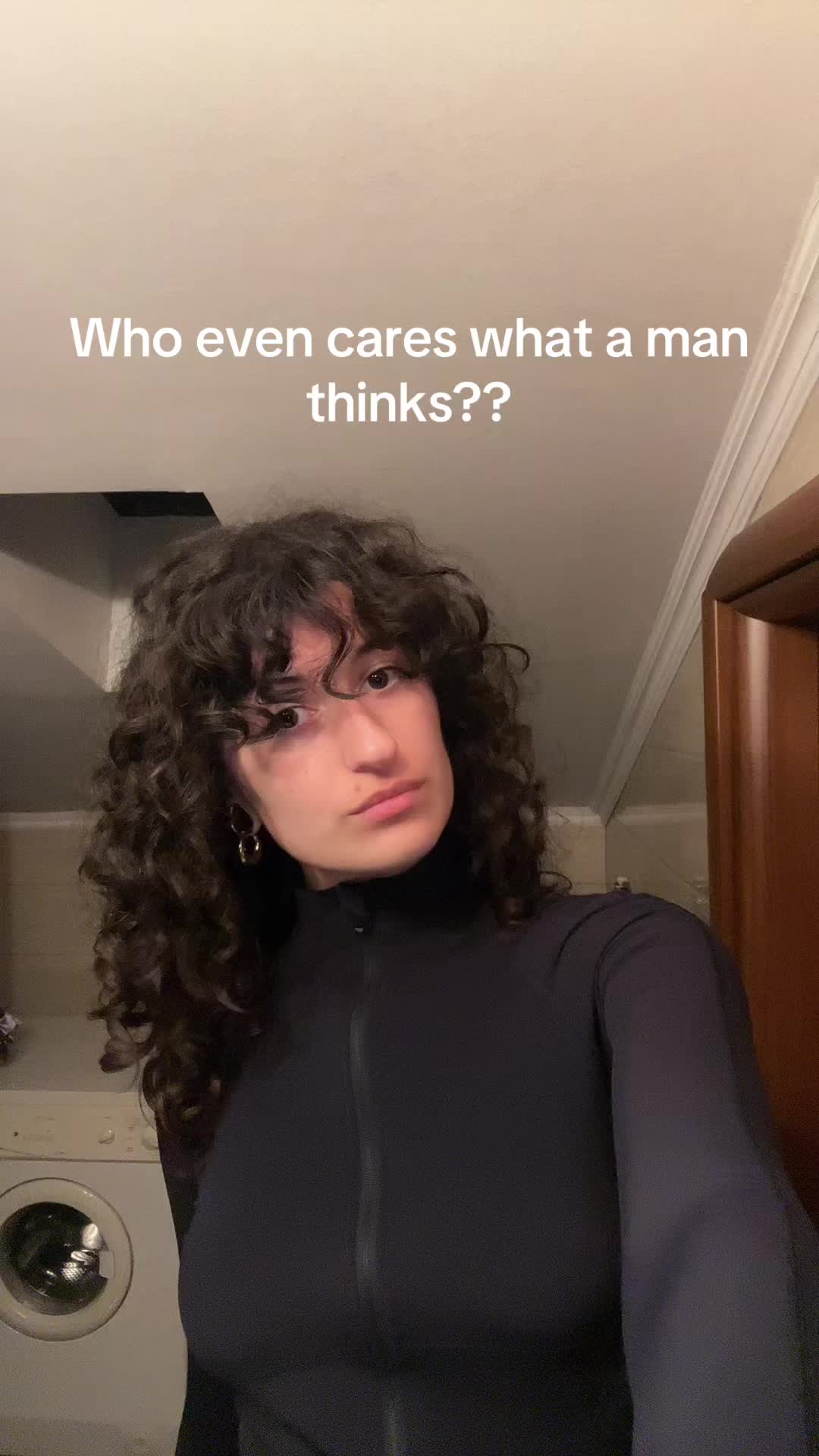 @Elpida.Tasiwna