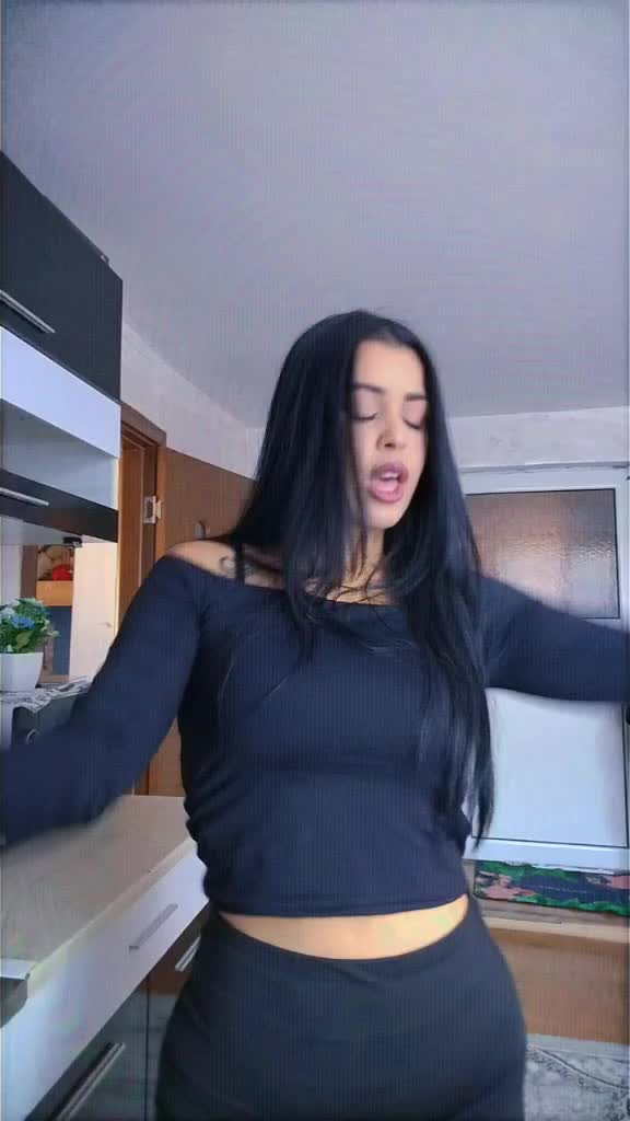 @kameliamladenova1