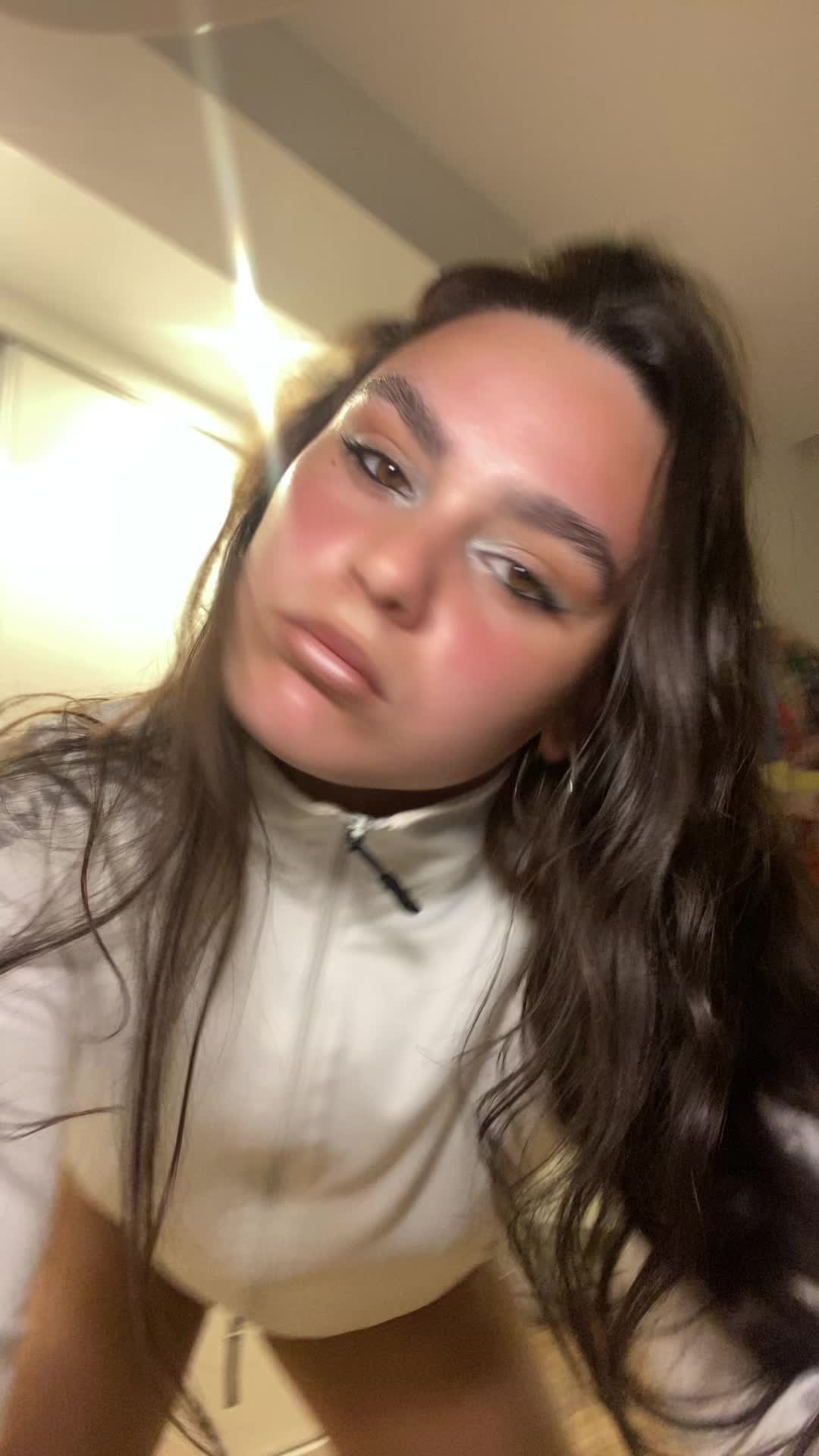@caro_kovacs