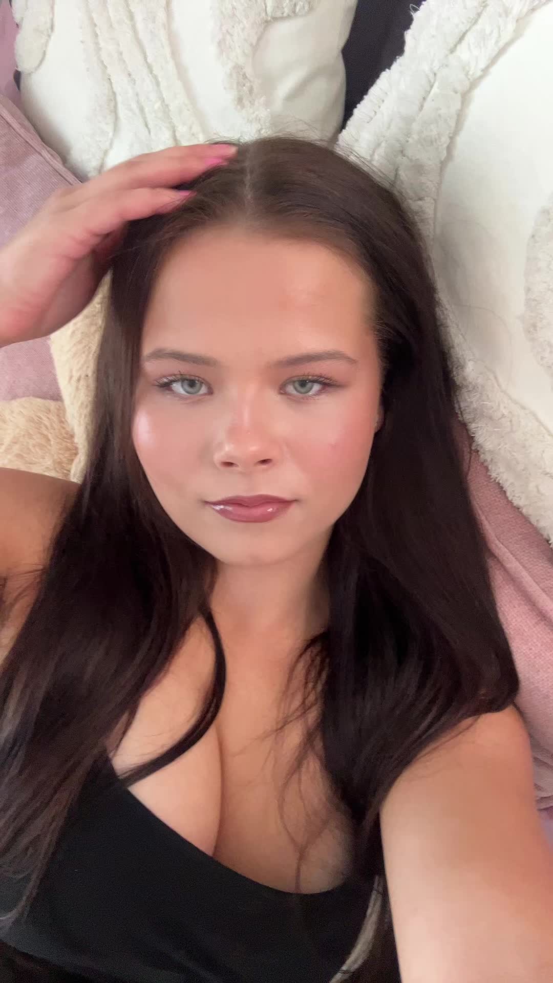 @Roosa