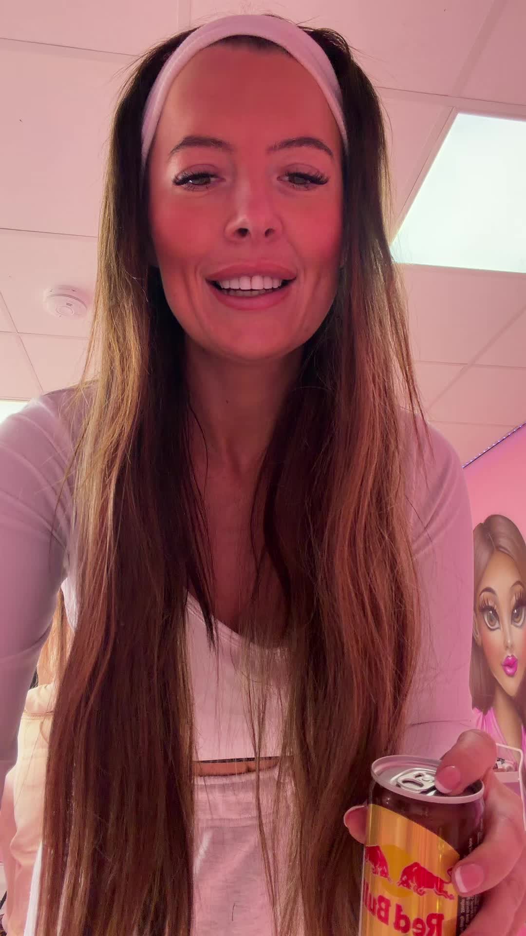 @LoveParisSalon