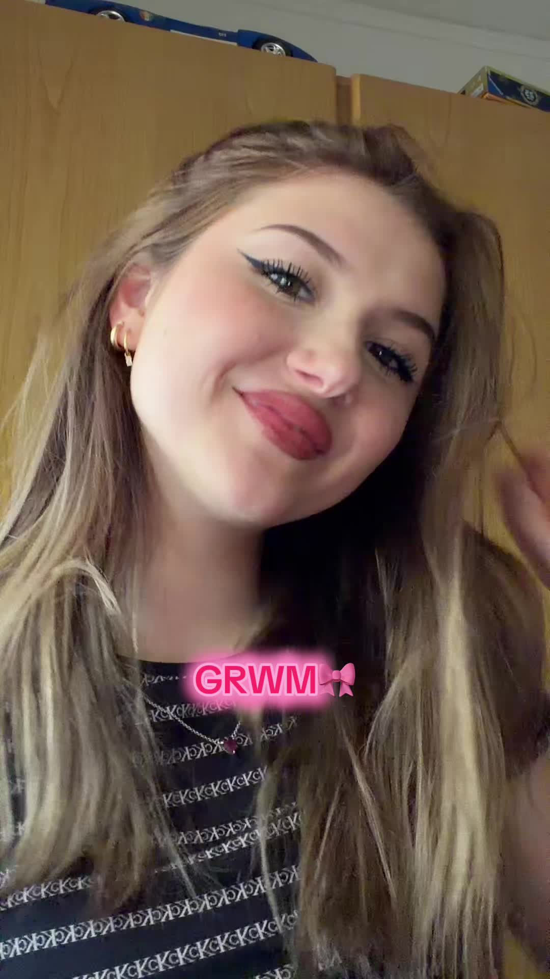 @Беатрис