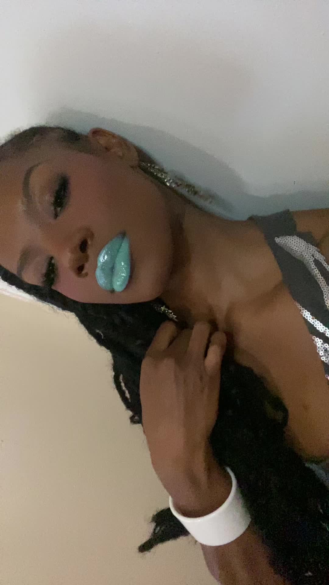 @mimi