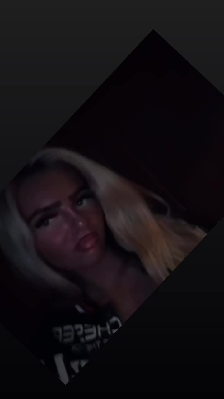 @𝓒𝓱𝓮𝓵𝓼𝓮𝓪 𝓒𝓸𝓷𝓻𝓸𝔂💕