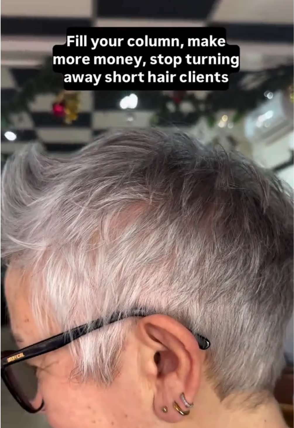 @Short Hair Cutting Specialist