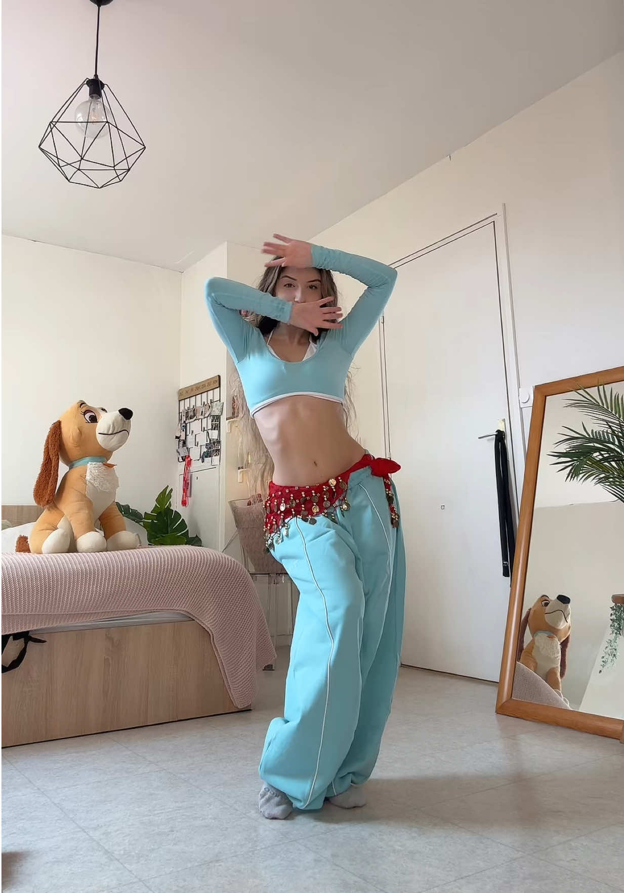 @Whoxver