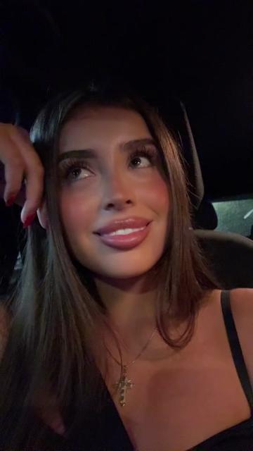 @Valentina