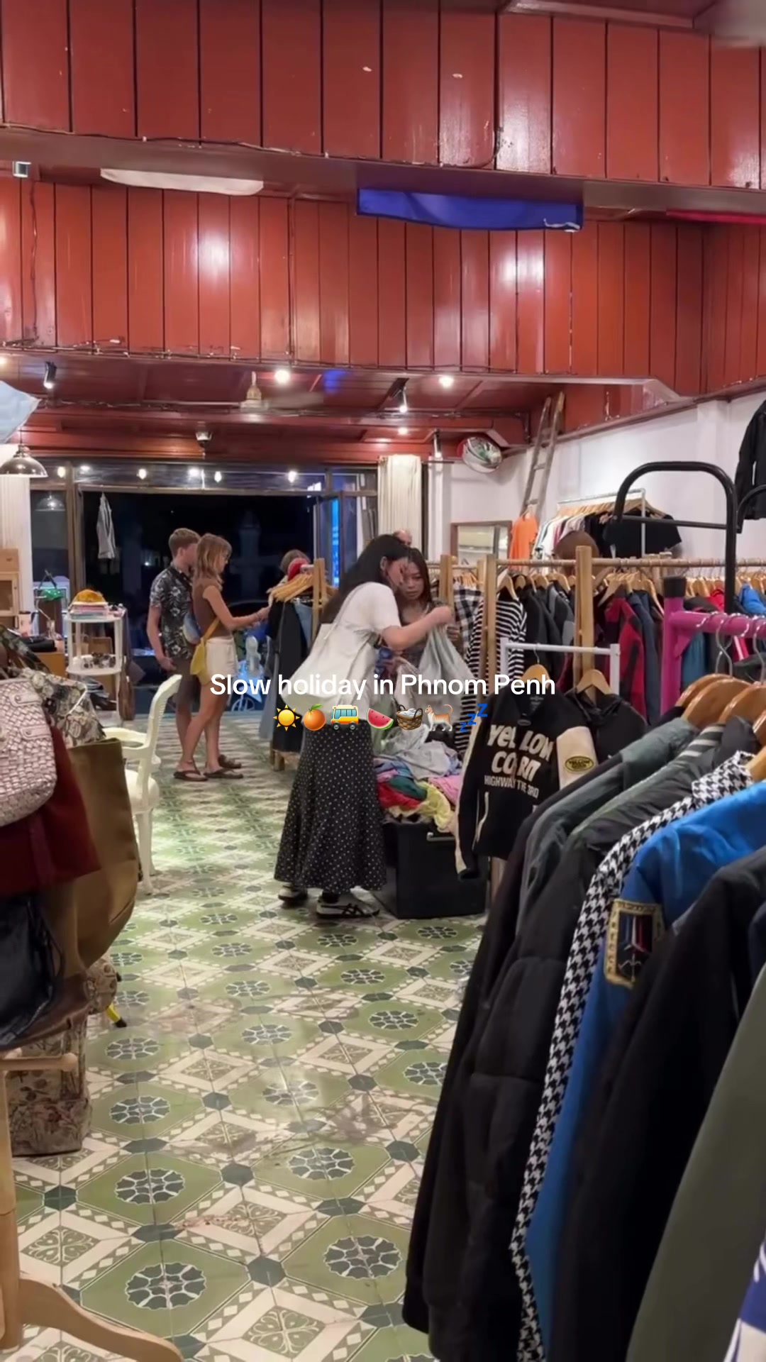 @marievintagestore
