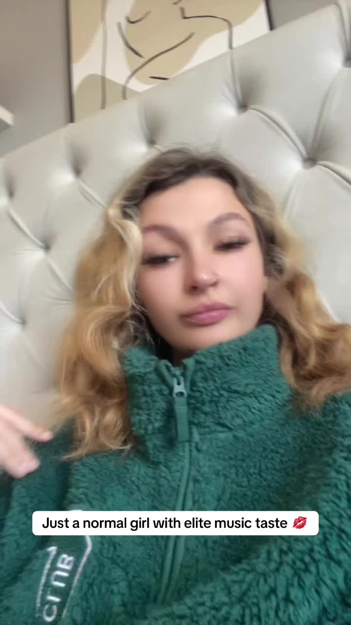 @courtneyjade9925