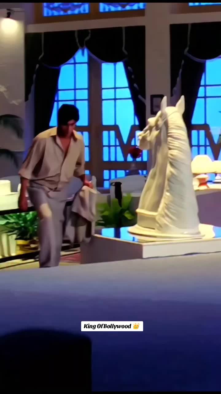 @👑King of Hearts SRK💫