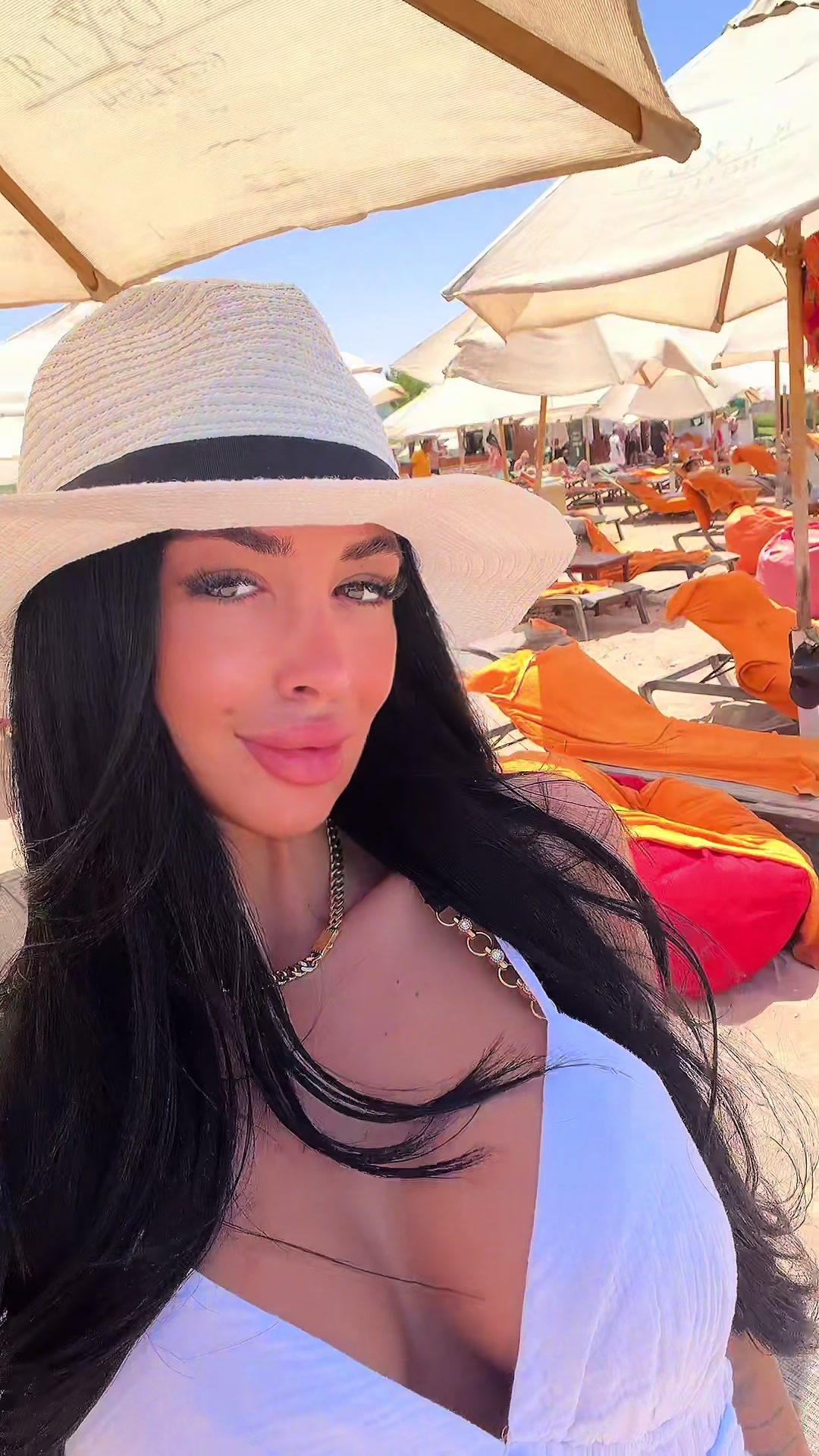 @Daiana.official