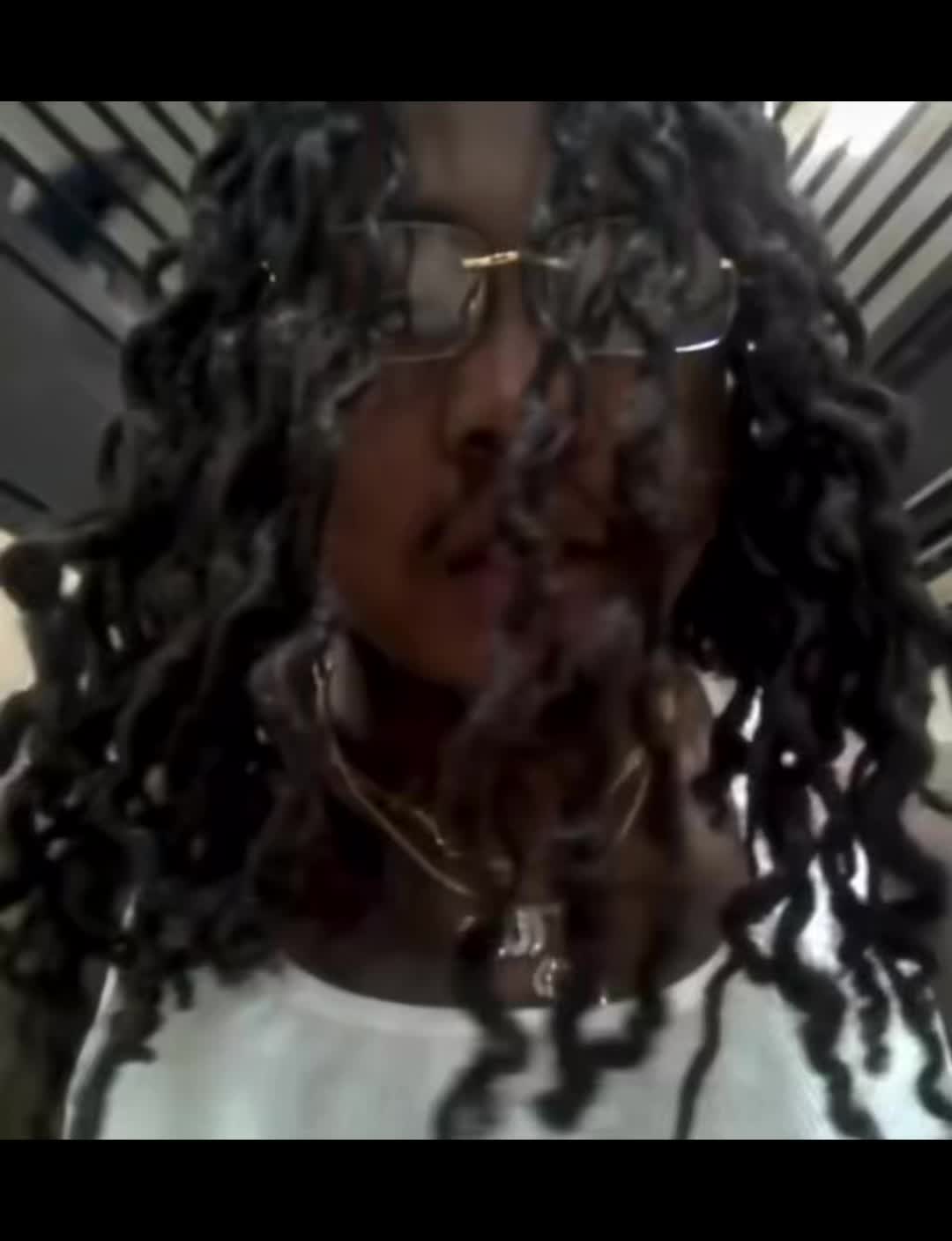 @Unchained Connections