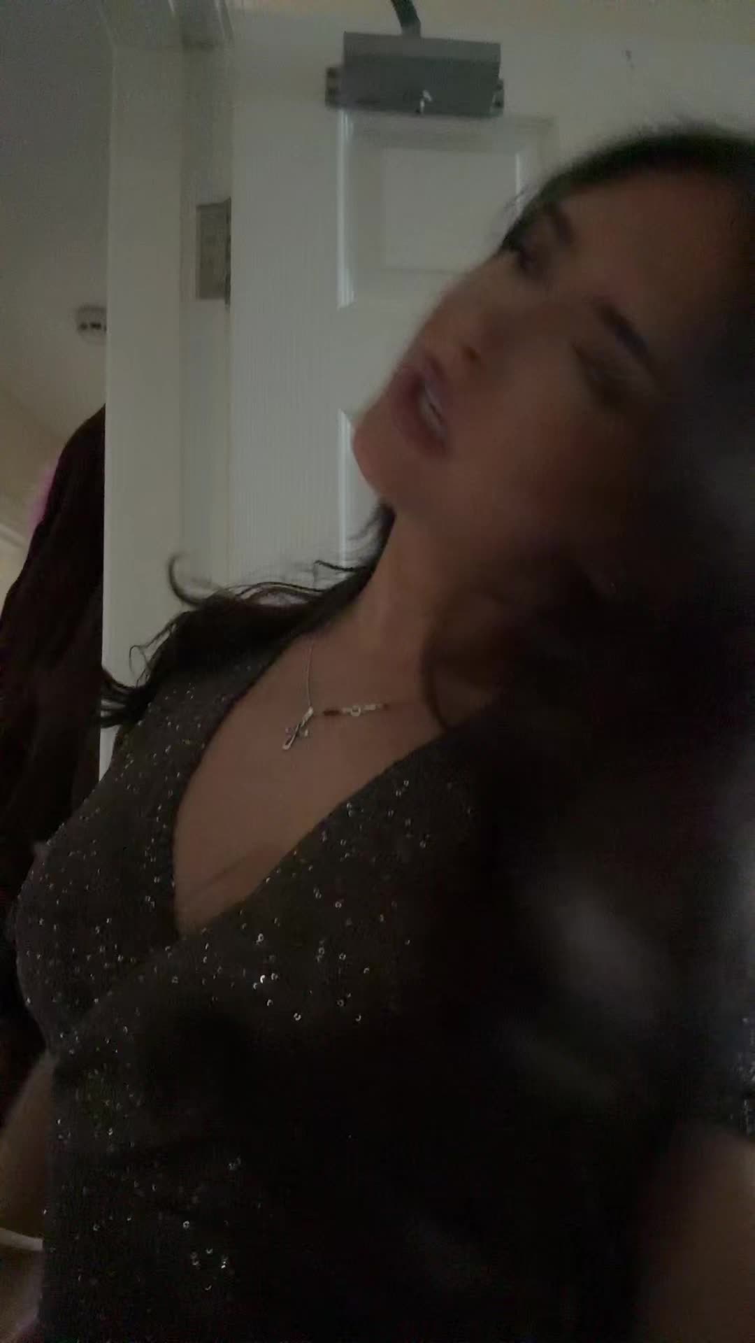 @niamhalicecorlass