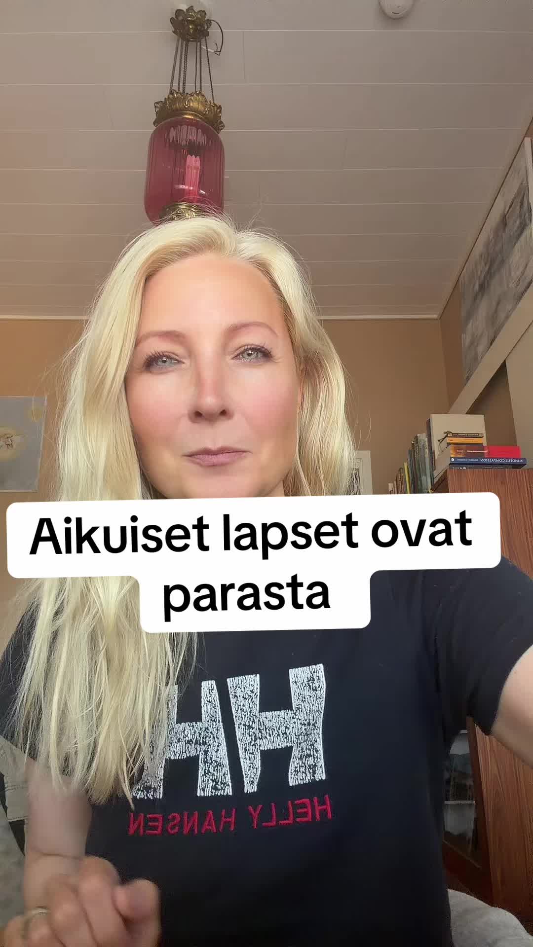 @Laura Huhtasaari