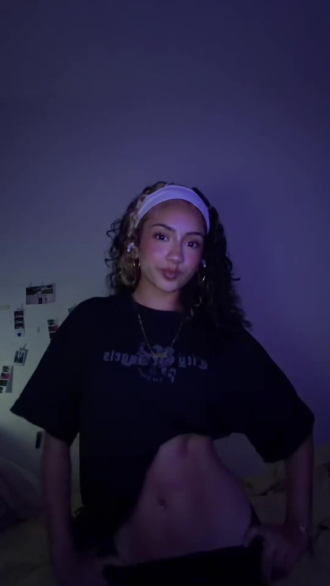 @bellabae