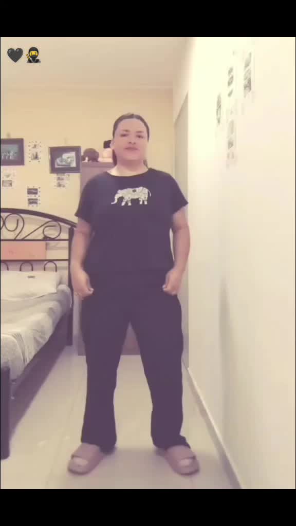 @fiorela🩷🧡