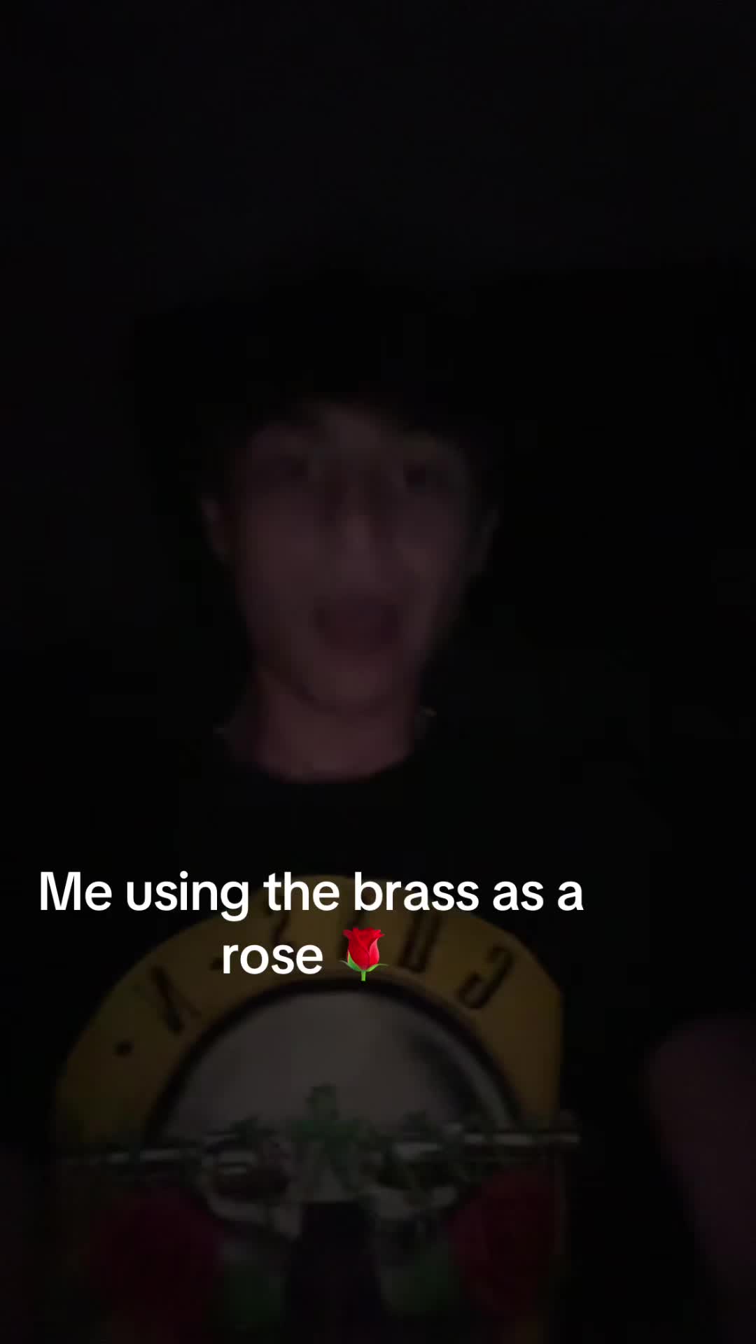 @cacasroachh