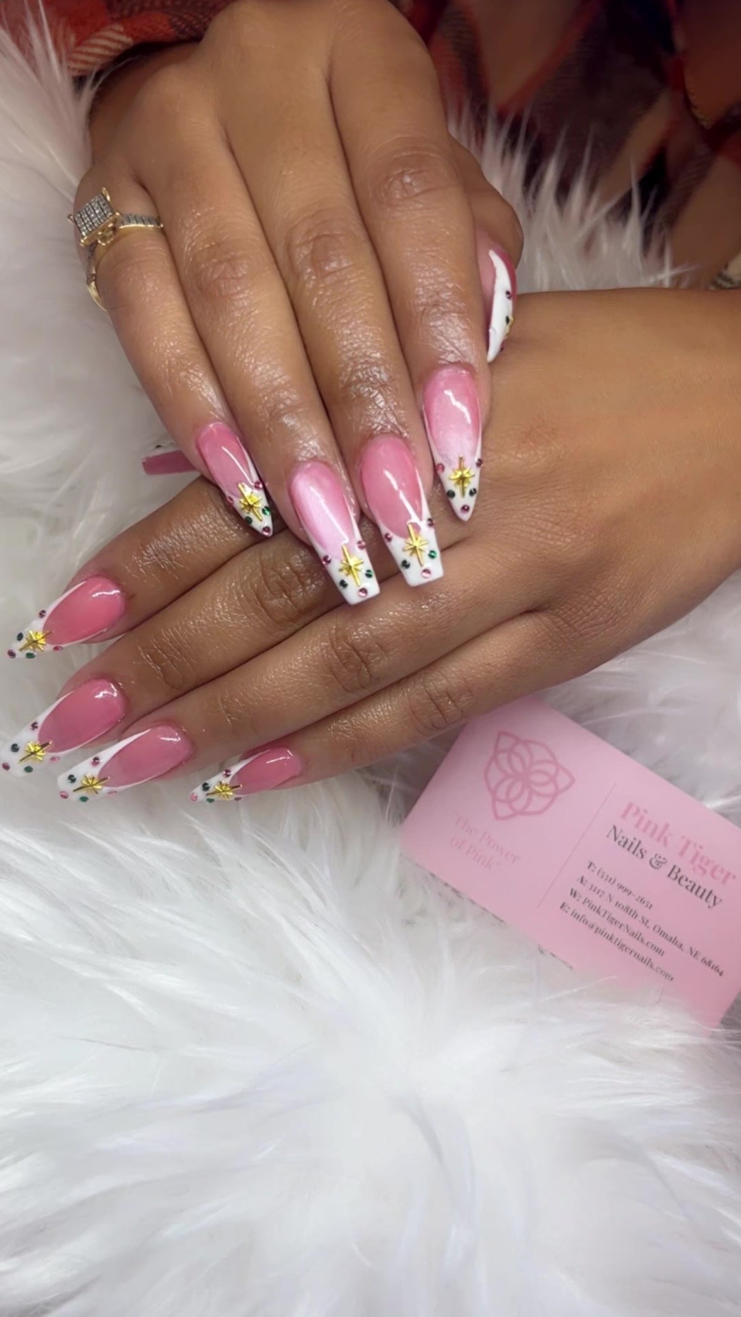 @PinkTigerNailsBeauty