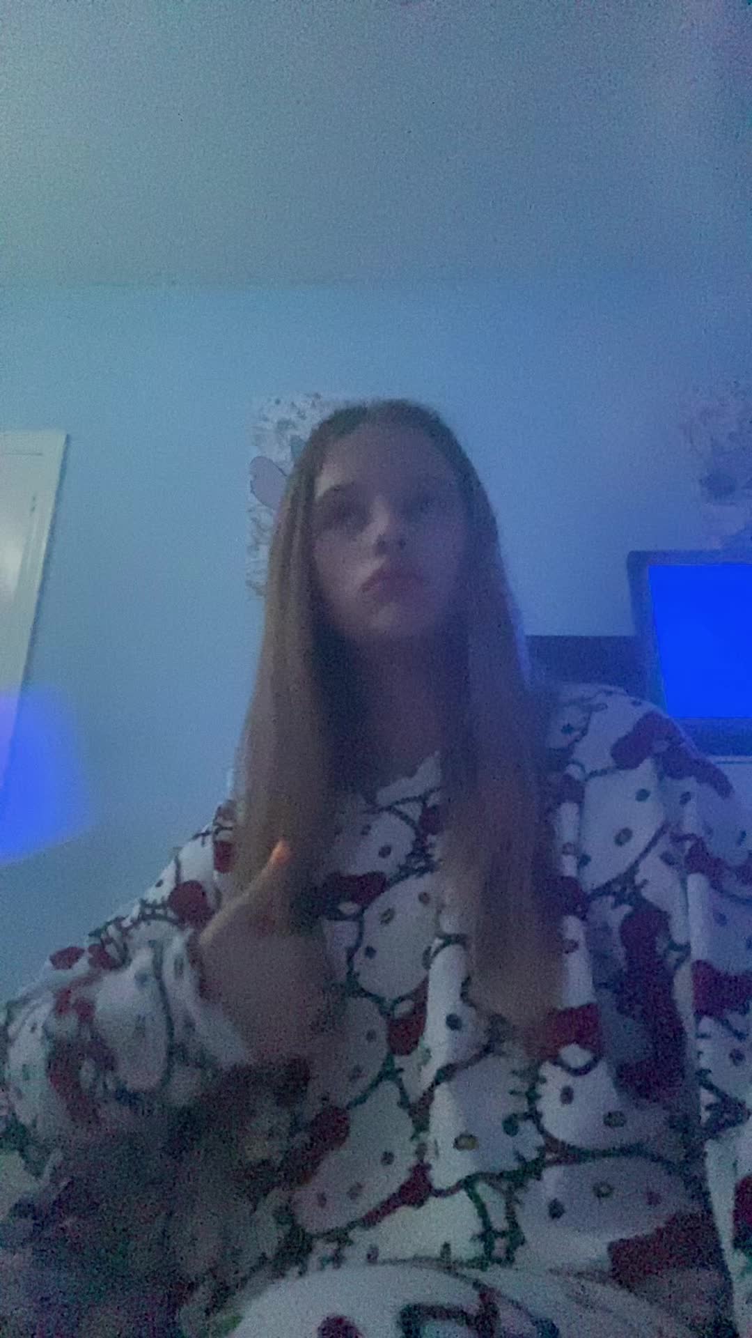 @24hrsof(ezmae)🫰🏻🎀