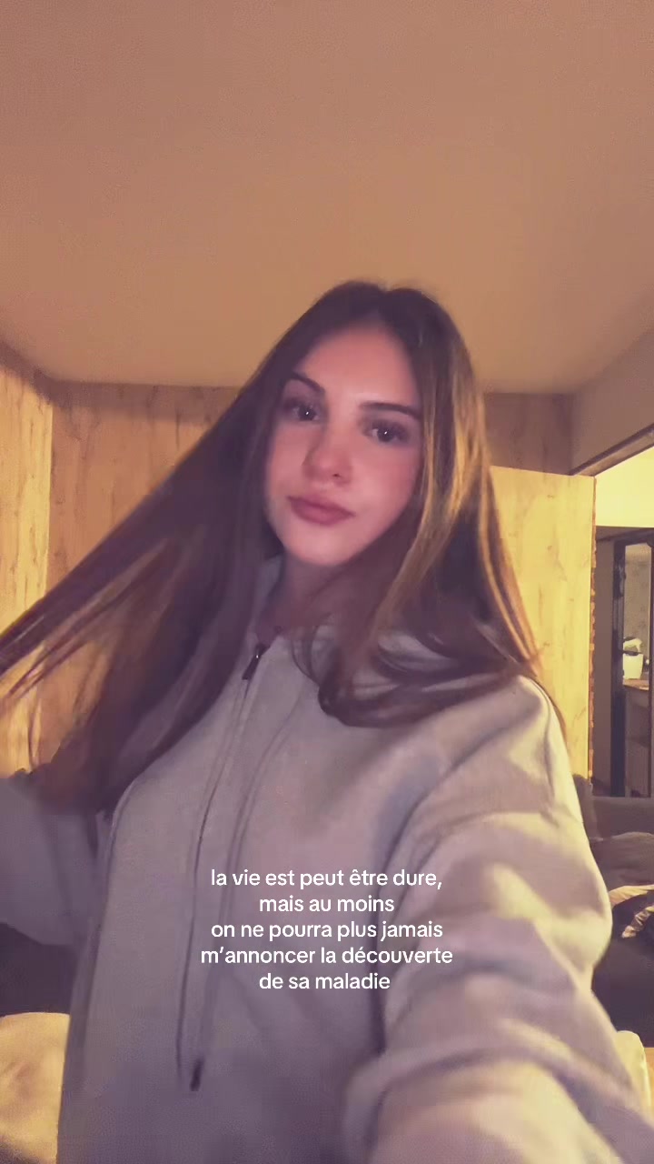 @𝓵𝓸𝓵𝓪✰