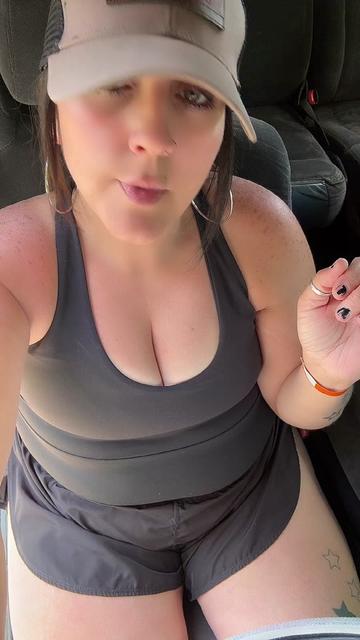 @⭐️ Danielle AKA DeE ⭐️