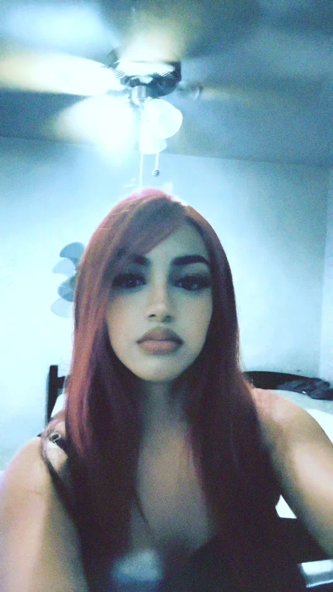 @👸🏻❤️