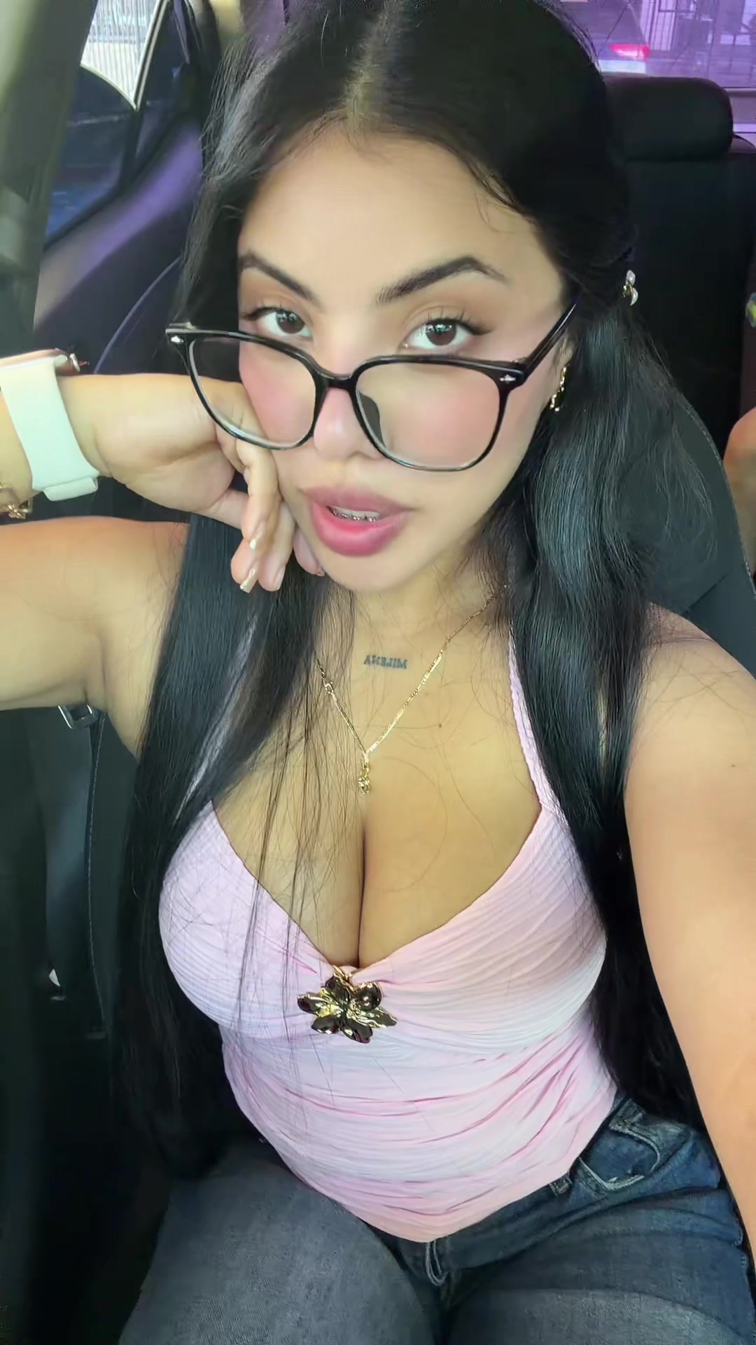 @ᴀʟʏ ᴠᴇʟᴇᴢ ♌︎