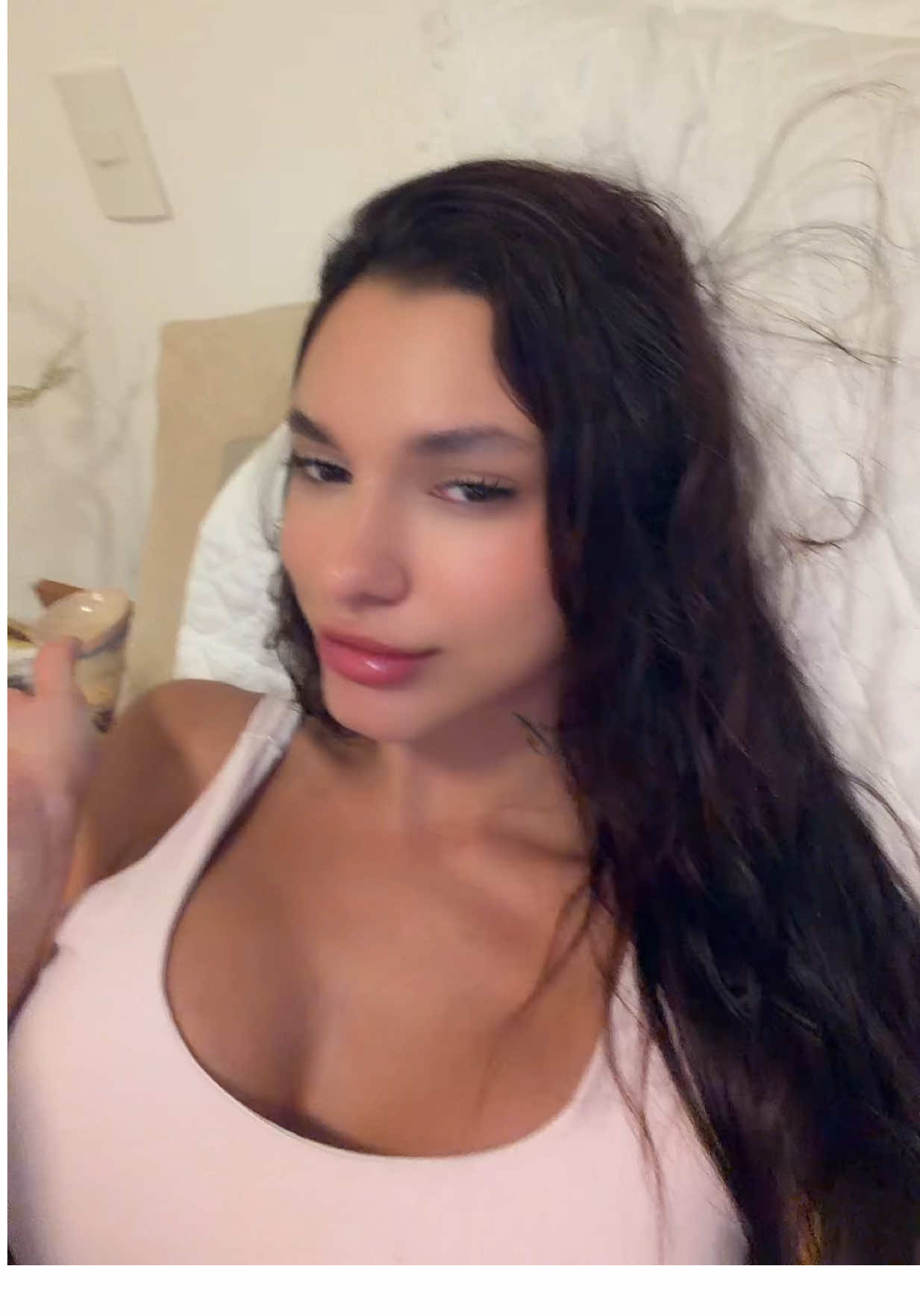 @thacandiotto