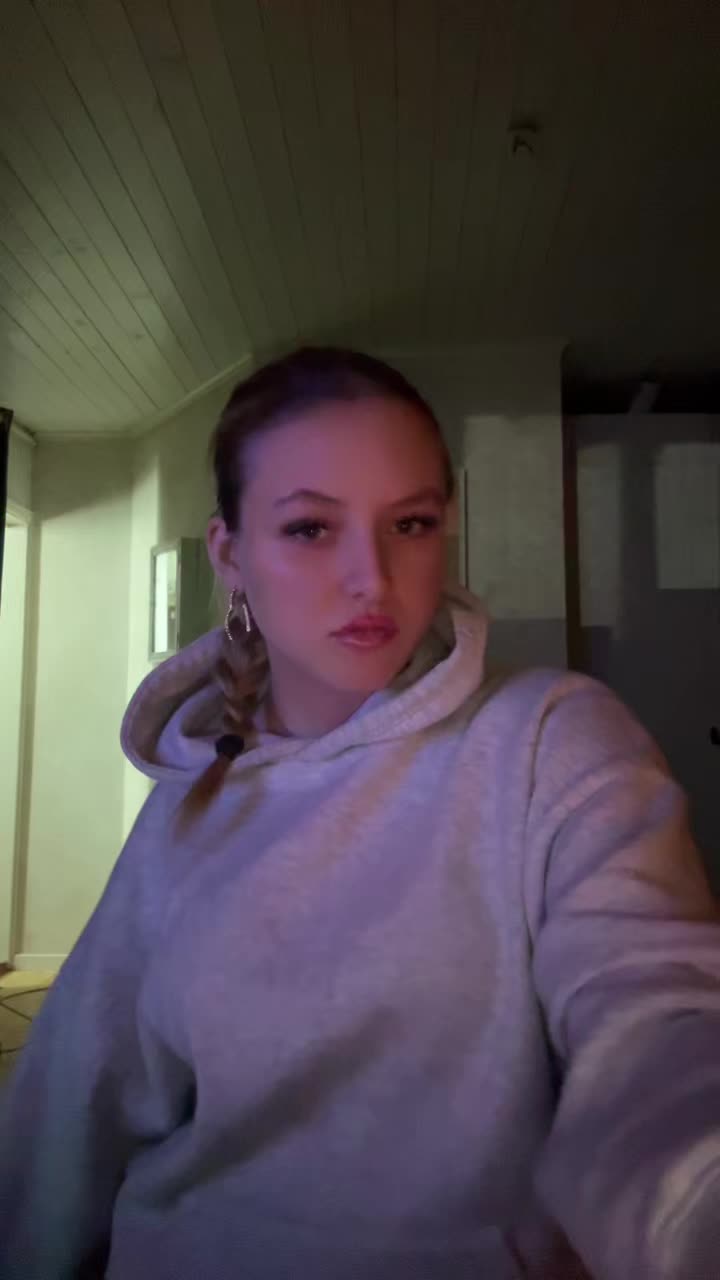 @𝒞𝒽𝒶𝓇.