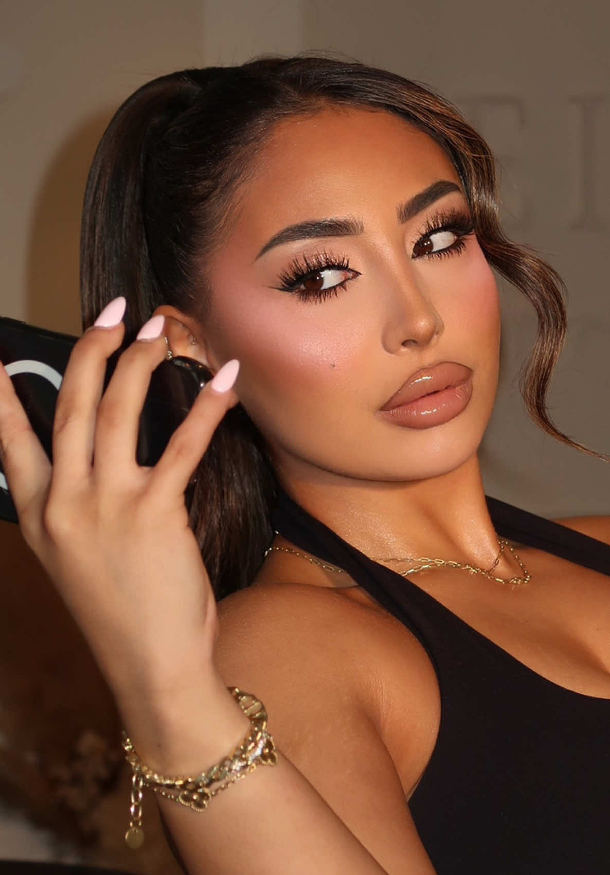 @LEILA&rsquo;S MAKEUP STUDIO