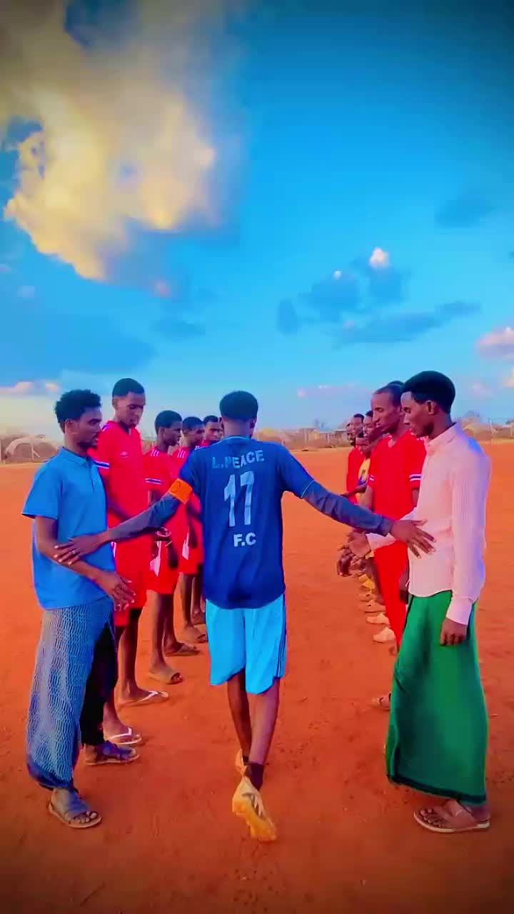@worldpouz