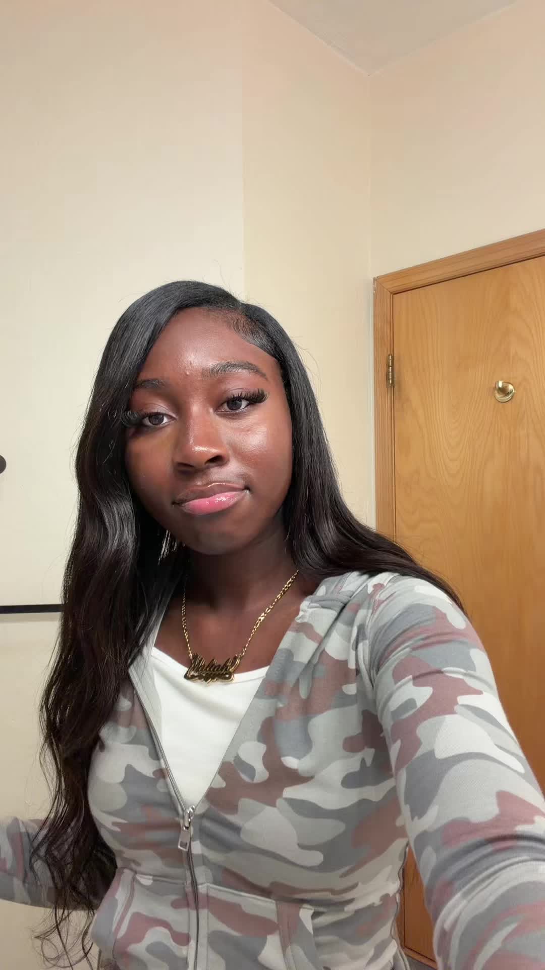 @liahbanksssmain
